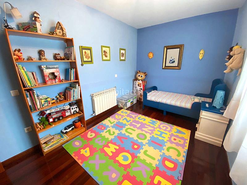 Foto 8438b721-3c18-461a-9d11-4552cbd08a4b. Chalet in Samano Castro - Urdiales