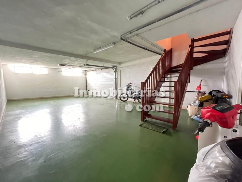 Foto 2aed0315-7749-418e-af7f-d4733c019f63. Casa a schiera con piscina in Samano Castro - Urdiales