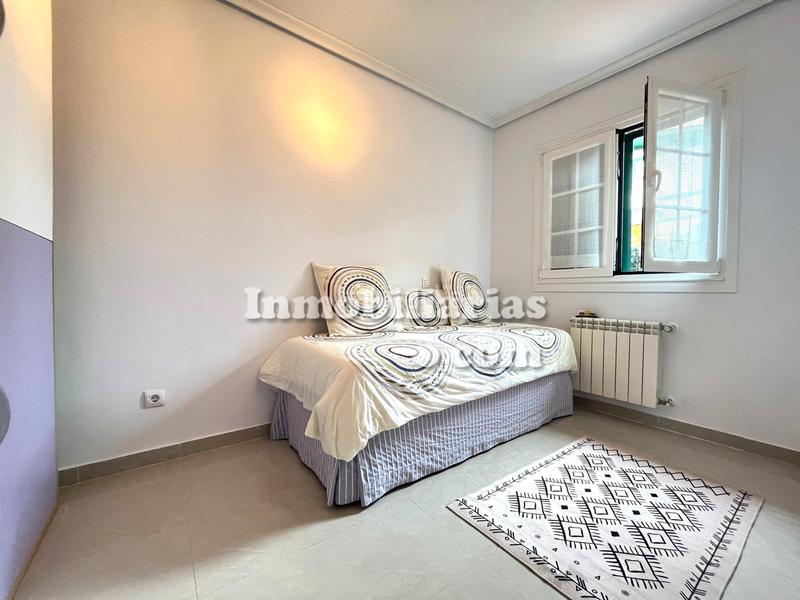 Foto 77437403-a383-4622-80e4-6c184efa3397. Casa a schiera con piscina in Samano Castro - Urdiales