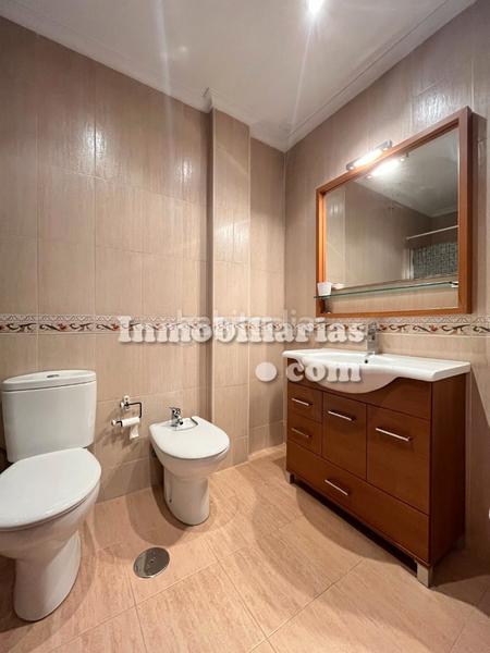 Foto 96442a03-96aa-4835-a2fc-46708ce7c5c5. Casa a schiera con piscina in Samano Castro - Urdiales