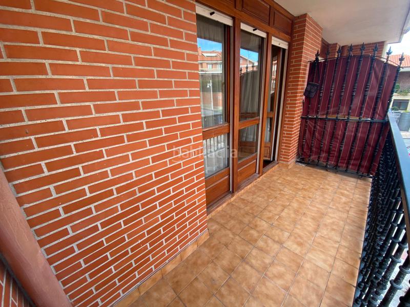 Foto f08c441f-38cb-4b7b-811a-e7cef214a6fa. Pis a calle miguel de cervantes 5 a Brazomar Castro - Urdiales