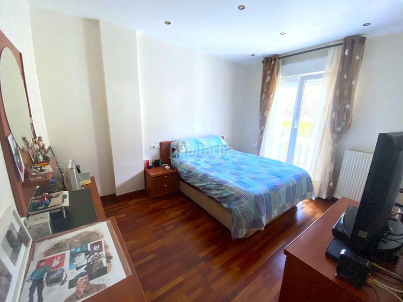 Foto 5539ea4a-8807-40a5-b65c-88020138ad2f. Chalet en Samano Castro - Urdiales