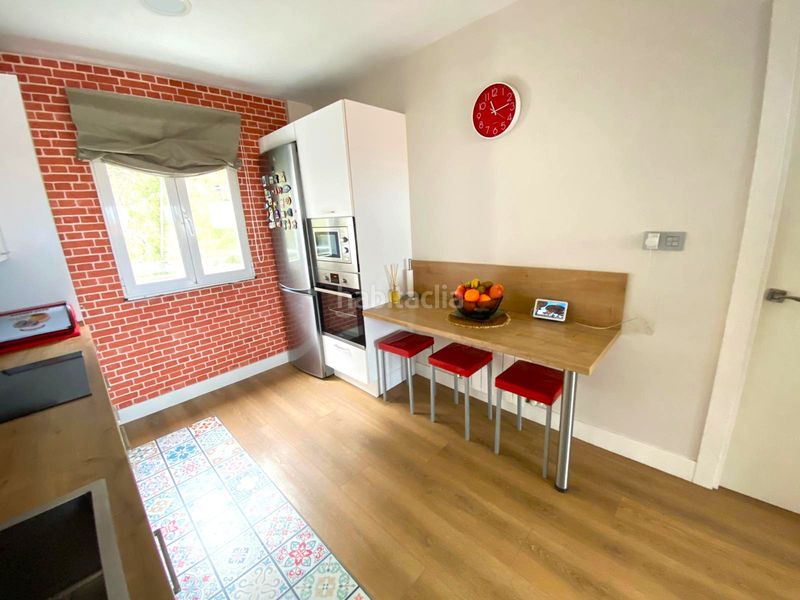 Foto 12c3a11a-a221-4f28-b018-046805a926fb. Pis amb calefacció a Cotolino Castro - Urdiales