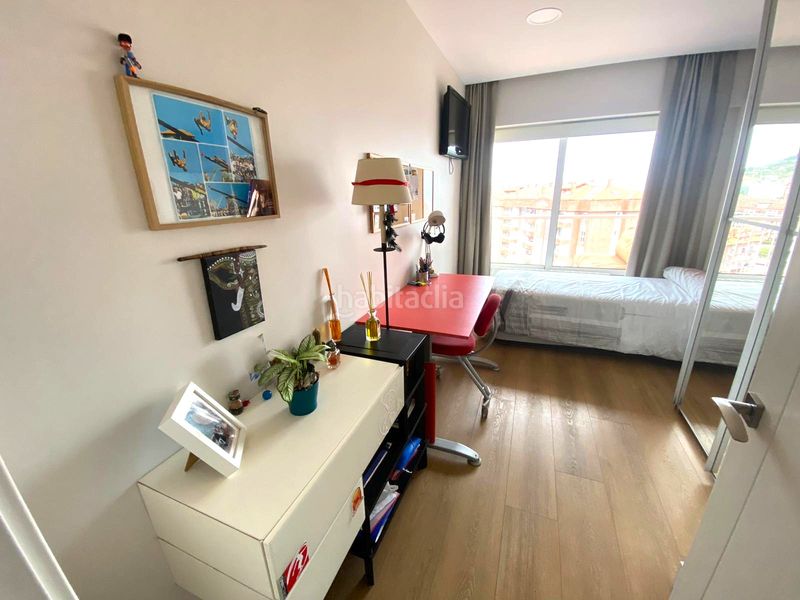 Foto f080fd7a-f492-40ba-b61b-2849da9f70e4. Pis amb calefacció a Cotolino Castro - Urdiales