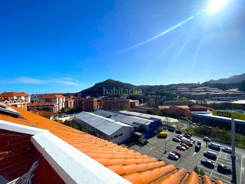 Foto 037b207d-0091-4255-ae12-4a14728014ca. Casa adossada amb calefacció aparcament a Brazomar Castro - Urdiales