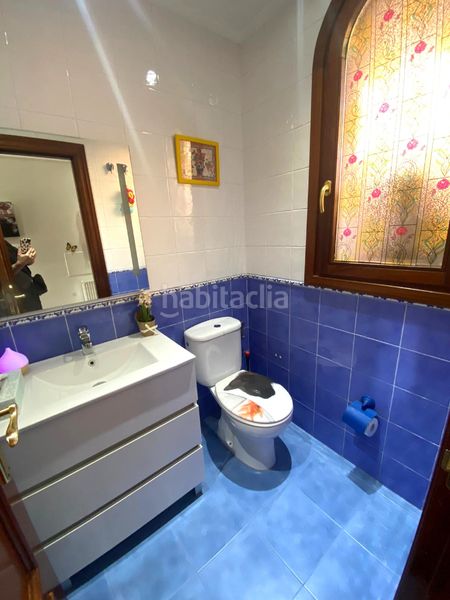 Foto 17da987e-d3a2-4b12-8d0c-e98abaf685bb. Casa adossada amb calefacció aparcament a Brazomar Castro - Urdiales