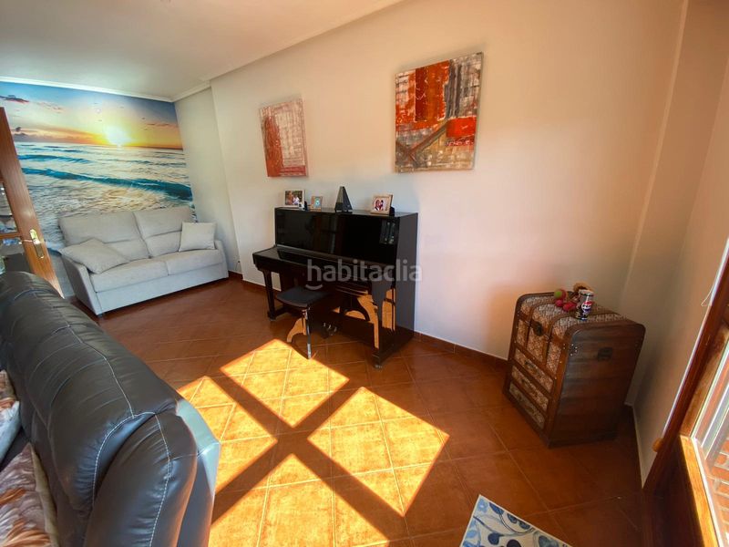 Foto 5d85d469-102f-4c68-bd45-142bc6d744fe. Casa adossada amb calefacció aparcament a Brazomar Castro - Urdiales
