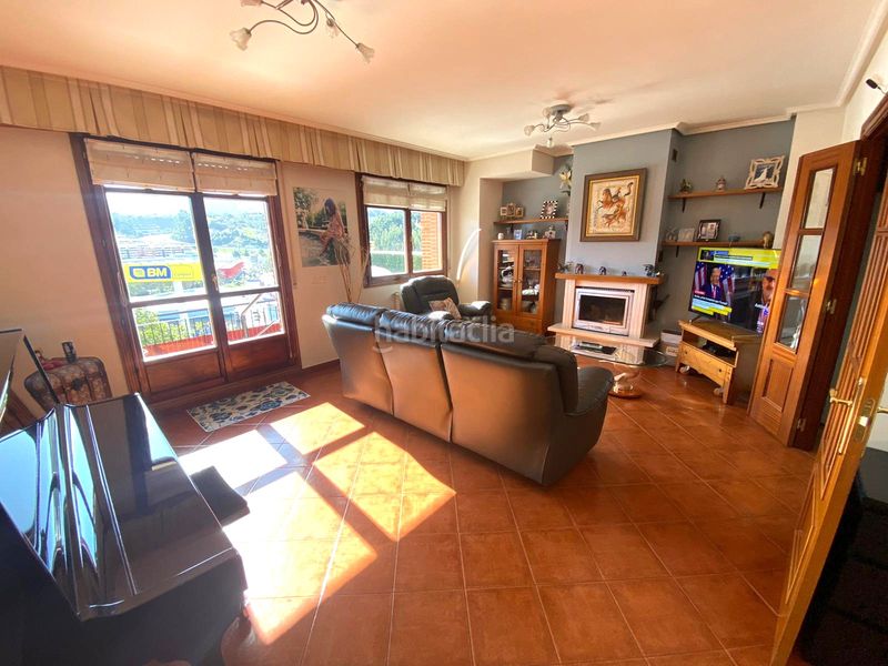 Foto ac909f37-7c1d-4ea1-b766-10eeb14923f8. Casa adossada amb calefacció aparcament a Brazomar Castro - Urdiales