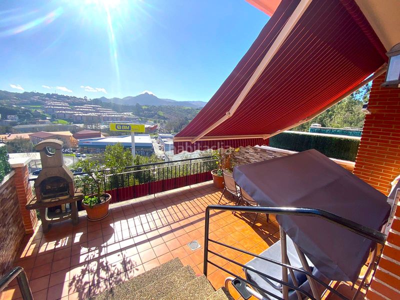Foto b68838ea-f6b2-4a76-8f96-cedbb2ce11fc. Casa adossada amb calefacció aparcament a Brazomar Castro - Urdiales