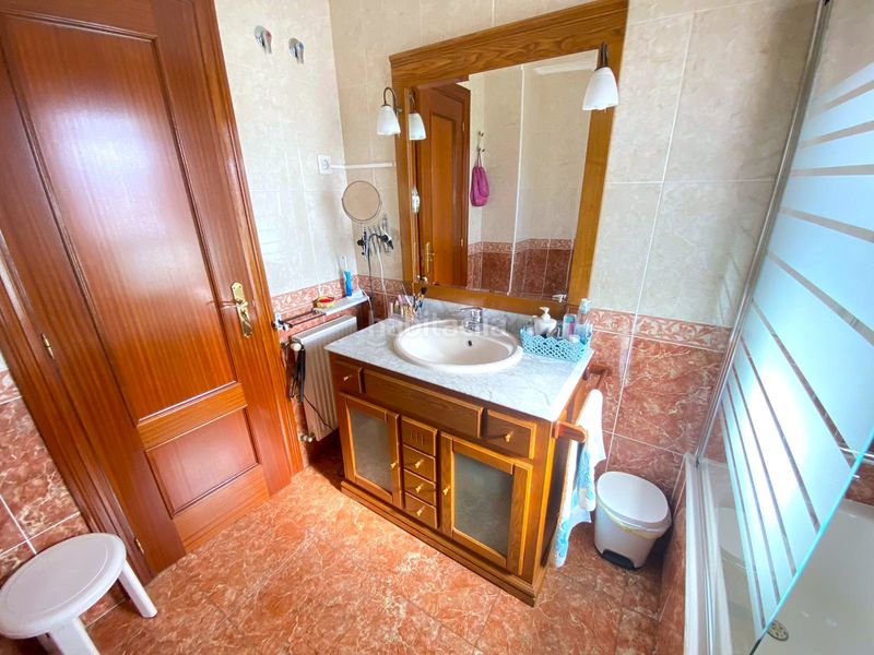 Foto f04699fd-5998-424e-852e-d7b39782a5ff. Casa adossada amb calefacció aparcament a Brazomar Castro - Urdiales