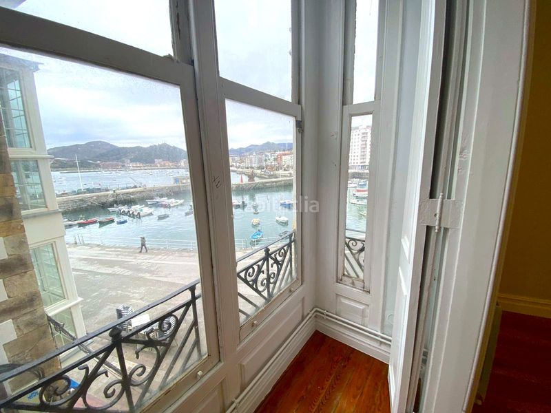 Foto b7472f2e-db9c-433a-866e-1f19f6d6f5a1. Piso en Centro Castro - Urdiales