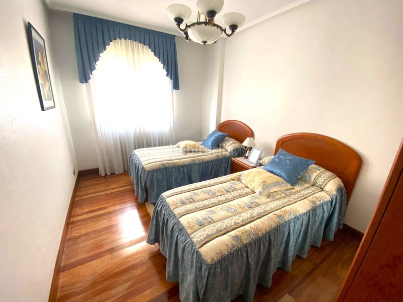 Foto 8f8ddb00-b1bf-48b7-ac7b-750c08e83e09. Dreistöckige wohnung mit heizung pool in Mioño-Santullán Castro - Urdiales