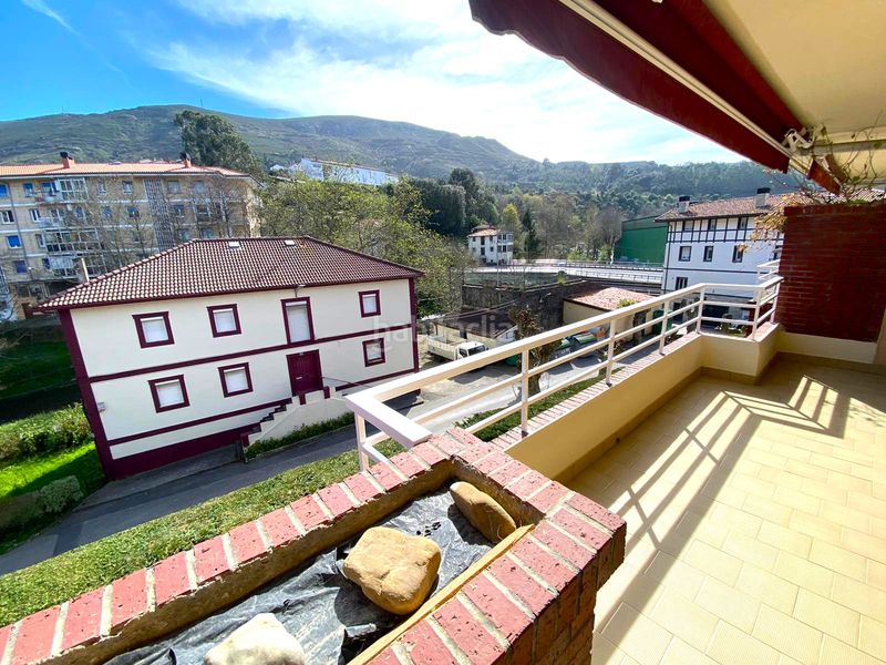 Foto c01e9a8d-6804-47a0-8a38-442b83dfe9c9. Dreistöckige wohnung mit heizung pool in Mioño-Santullán Castro - Urdiales