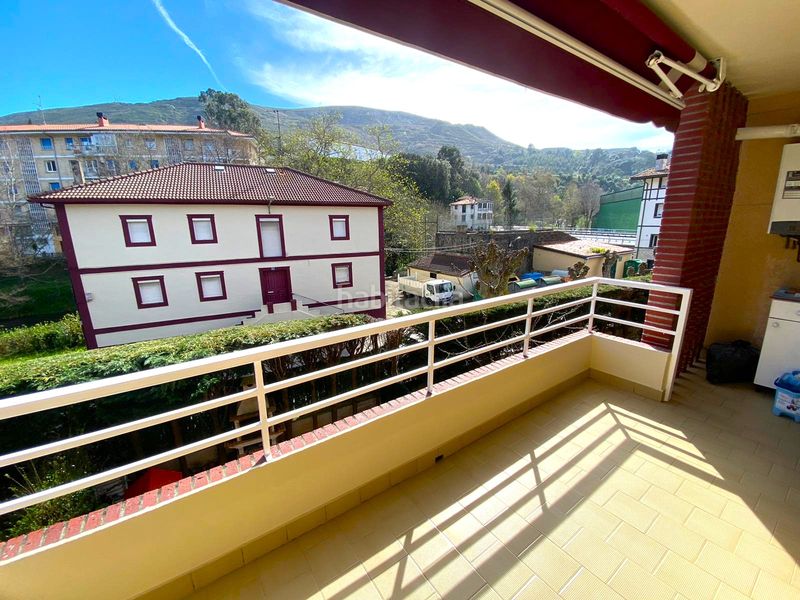 Foto dbf07e43-2dc4-42b9-a2cd-52ba8744c875. Dreistöckige wohnung mit heizung pool in Mioño-Santullán Castro - Urdiales