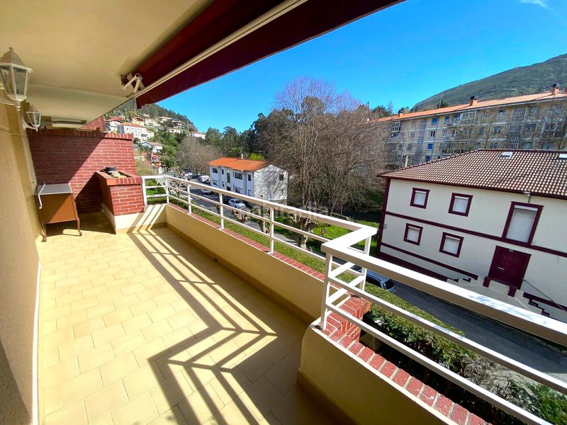 Foto e1f88c2d-aa5a-418b-ac3a-38cb8dd869e5. Dreistöckige wohnung mit heizung pool in Mioño-Santullán Castro - Urdiales