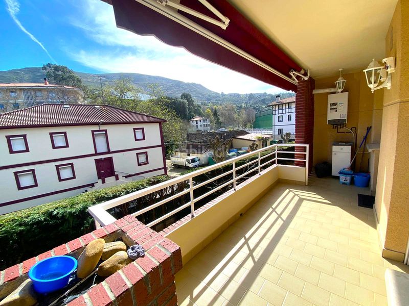Foto e4e9a7a4-140d-4ad2-993f-a0f4c4e60a73. Dreistöckige wohnung mit heizung pool in Mioño-Santullán Castro - Urdiales