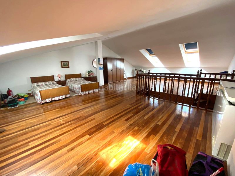 Foto e9ac1fe6-21c0-427d-960e-b5ac9615ab5f. Dreistöckige wohnung mit heizung pool in Mioño-Santullán Castro - Urdiales