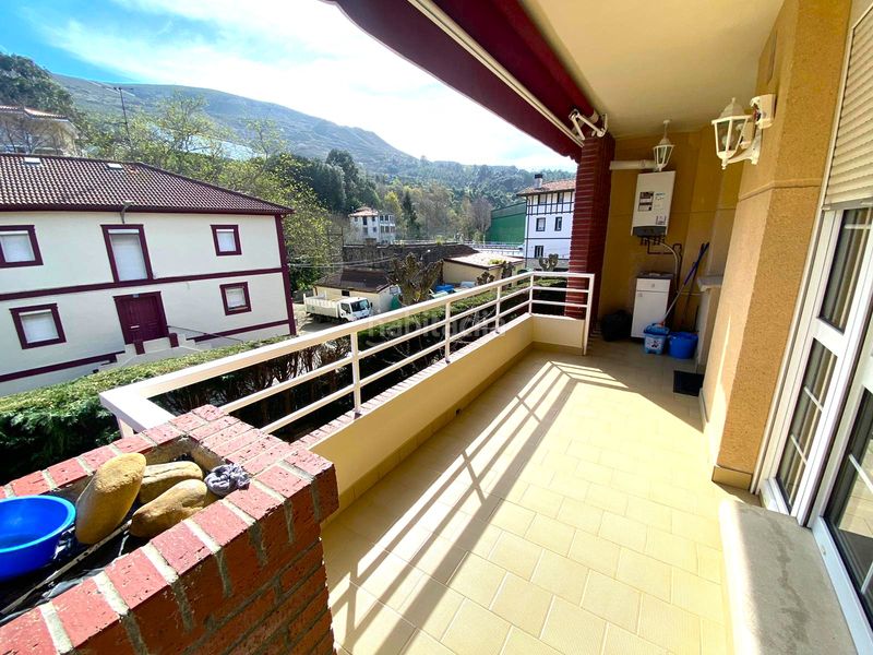 Foto f455d828-28a6-4eea-bdf9-ddea6f87c0f9. Dreistöckige wohnung mit heizung pool in Mioño-Santullán Castro - Urdiales