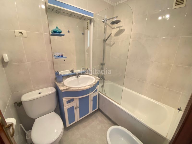 Foto 0bea5902-92eb-4446-bc96-d25d8e8673ee. Pis amb calefacció aparcament piscina a Cotolino Castro - Urdiales