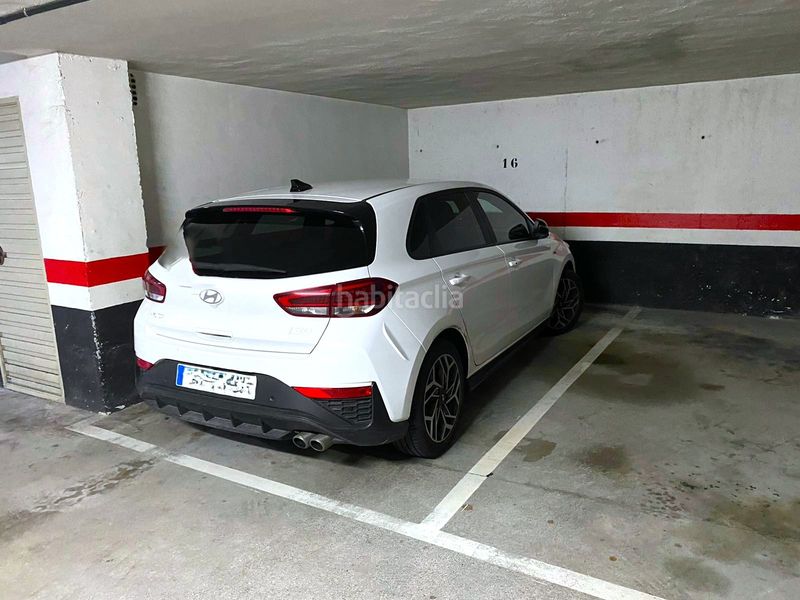 Foto 1f9dc7f1-8b6f-4094-a723-9abe93a52cb2. Pis amb calefacció aparcament piscina a Cotolino Castro - Urdiales