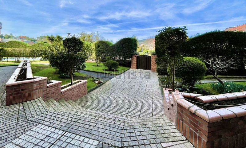 Foto 9422a3cb-495b-4c13-9614-07bf5d5fe2e1. Pis amb calefacció aparcament piscina a Cotolino Castro - Urdiales