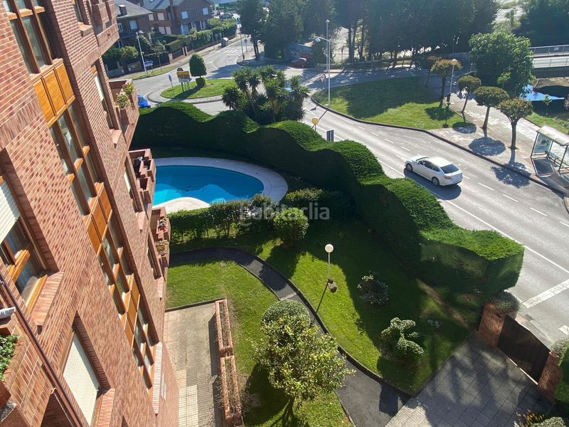 Foto cb41caa4-0c51-4ec7-8622-53422008b441. Pis amb calefacció aparcament piscina a Cotolino Castro - Urdiales