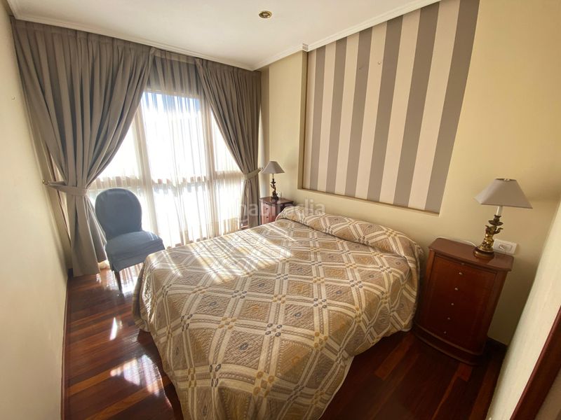 Foto cedbf9cc-d693-42c3-9c21-03ae0f65f272. Pis amb calefacció aparcament piscina a Cotolino Castro - Urdiales