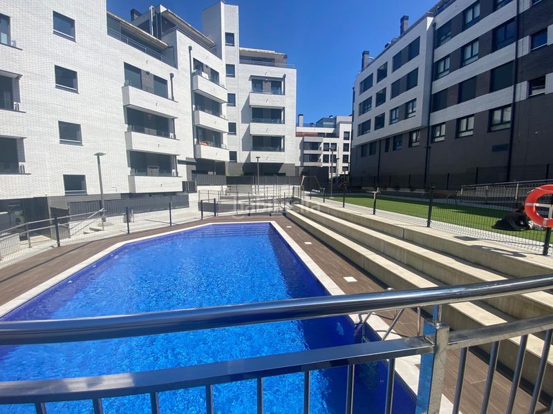 Foto 84666bfd-6663-49f8-ba11-ae06396567e8. Pis amb calefacció aparcament piscina a Cotolino Castro - Urdiales