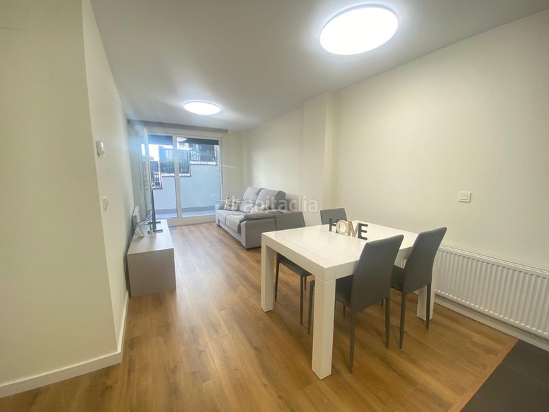 Foto c3b4887e-56dc-4ee6-b02d-23fd3ec5fb2e. Pis amb calefacció aparcament piscina a Cotolino Castro - Urdiales