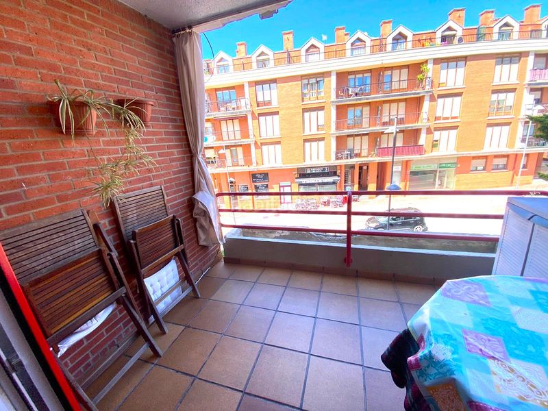 Foto 1b1ff821-cfdf-4cb1-b619-2f81e20361d5. Pis amb calefacció aparcament piscina a Brazomar Castro - Urdiales