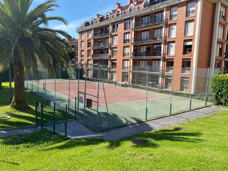 Foto 37c40263-32f5-43f0-b64e-21ce97429c47. Pis amb calefacció aparcament piscina a Brazomar Castro - Urdiales