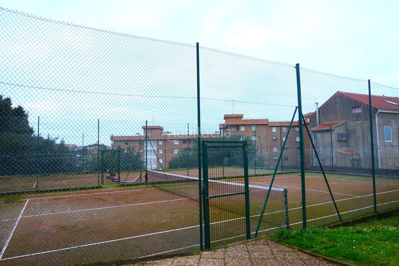 Foto 01db5143-b94f-4378-afa2-23b2af62adfd. Pis amb calefacció aparcament piscina a Centro Castro - Urdiales