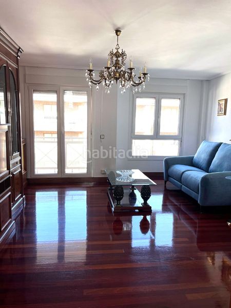 Foto 87347b4a-d009-4986-a4e9-75fc00ae9384. Pis amb calefacció aparcament piscina a Centro Castro - Urdiales