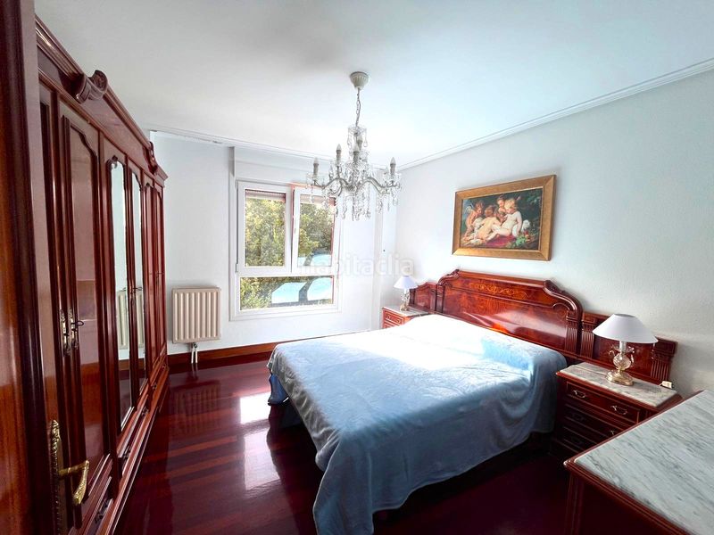 Foto b398276f-533b-432b-a0a8-de39146e55cb. Pis amb calefacció aparcament piscina a Centro Castro - Urdiales