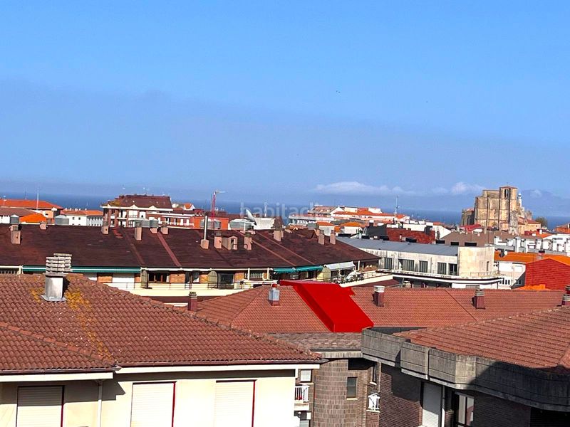 Foto ce27c0c7-a682-4bfe-827e-c7f7cbcb88f9. Pis amb calefacció aparcament piscina a Centro Castro - Urdiales
