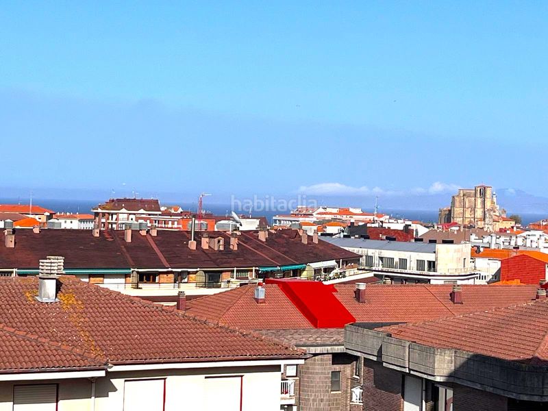 Foto ff63fc4a-dcec-4199-8d1c-125b29d9109f. Pis amb calefacció aparcament piscina a Centro Castro - Urdiales