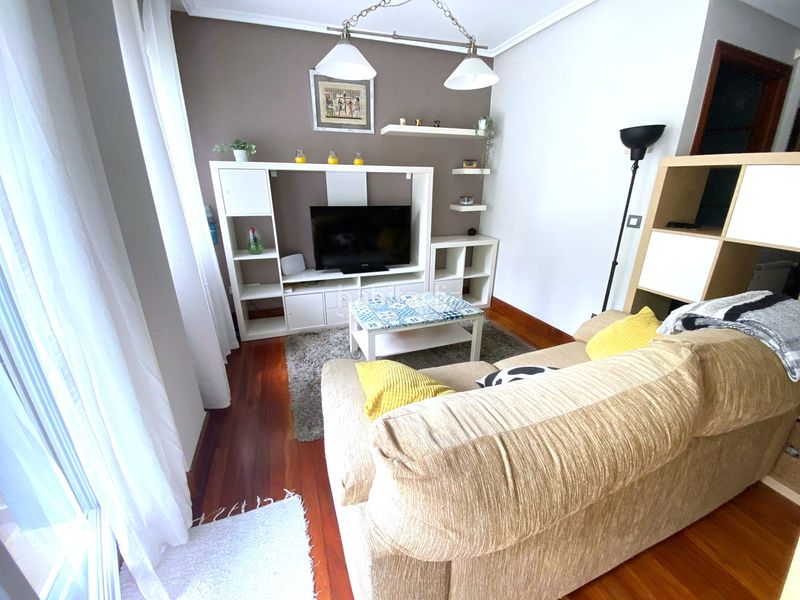 Foto 4ffcb929-6d1f-47b9-90a3-544b3a112f76. Pis amb calefacció aparcament a Mioño-Santullán Castro - Urdiales