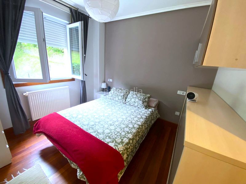 Foto 92e63701-ceb5-49b7-9d3c-2a6fa2c2d6d7. Pis amb calefacció aparcament a Mioño-Santullán Castro - Urdiales