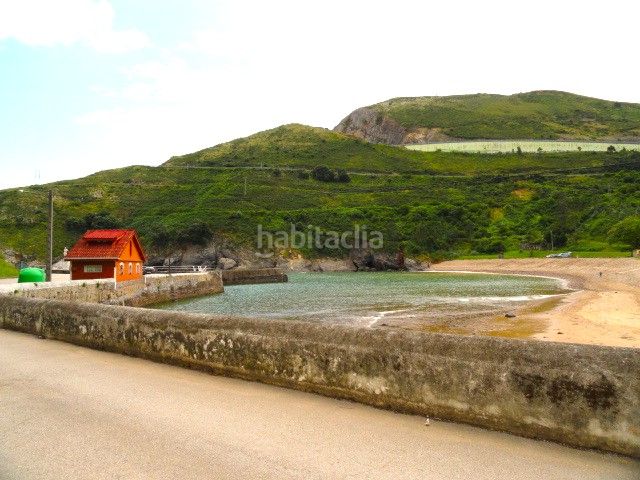 Foto b996383a-4c73-44de-85f0-27f339e8741e. Pis amb calefacció aparcament a Mioño-Santullán Castro - Urdiales