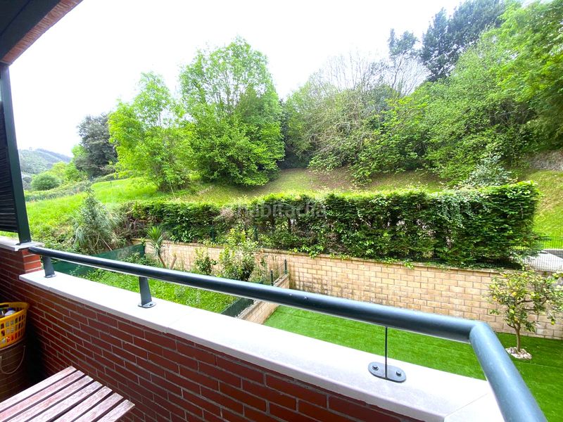 Foto c9a7c6c9-29aa-4ca3-ab64-6872ccefb570. Pis amb calefacció aparcament a Mioño-Santullán Castro - Urdiales