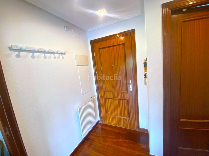 Foto 7dd03846-c8f5-43d8-9780-6c4531e039f0. Àtic a calle los templarios 10 a Playa Ostende Castro - Urdiales