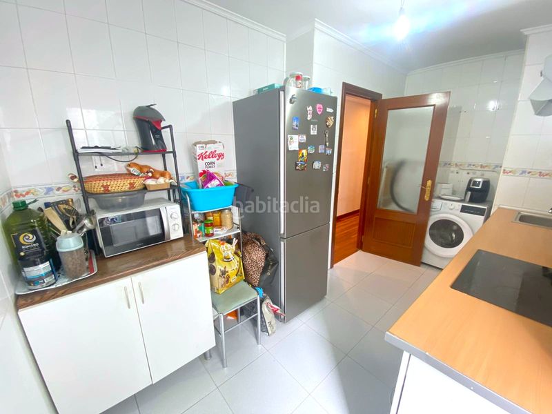 Foto a8818880-2bee-4848-aad4-6a2f5fdf567c. Àtic a calle los templarios 10 a Playa Ostende Castro - Urdiales