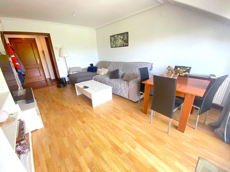 Foto dbc68f0e-8b8b-4379-91cb-41356e55d3c6. Àtic a calle los templarios 10 a Playa Ostende Castro - Urdiales
