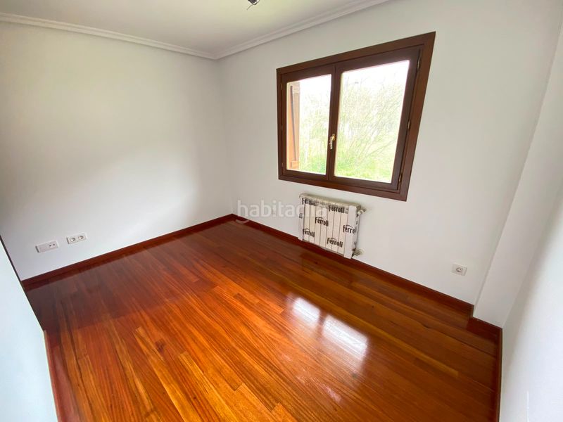Foto 704132d8-2df3-41ca-9538-dd0007117755. Chalet en Otañes-Talledo Castro - Urdiales