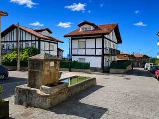 Maison jumelée à Barrio cerdigo 3a