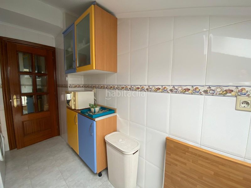 Foto 750f4785-1725-45c9-87a6-ee32a3f0c578. Piso en calle santander 12 en Centro Castro - Urdiales