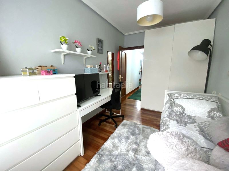 Foto 0e44dd21-5abf-4cc3-937b-5939ac18f9a0. Flat in calle ardigales 15 in Centro Castro - Urdiales