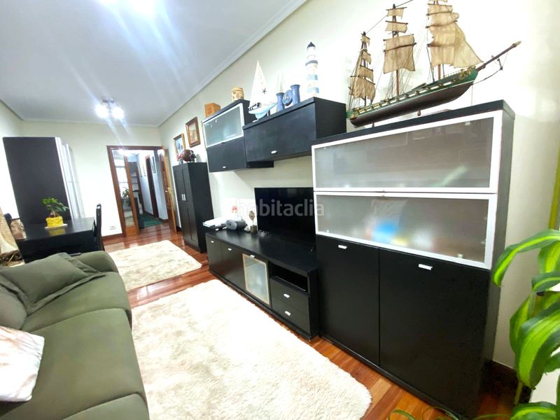 Foto 4e84c839-08a5-4319-82dd-a6f2c857c537. Flat in calle ardigales 15 in Centro Castro - Urdiales