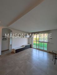 Etagenwohnung in Canet de Mar. Piso reformado cerca de la playa