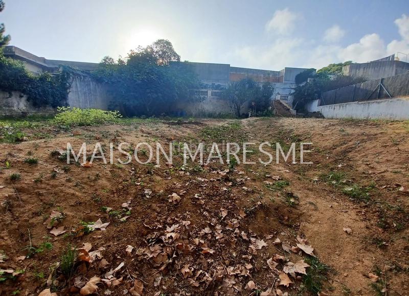 Foto a0644b3c-1284-4dc2-bf67-a98a482cd4b6. Terreny residencial a Canet de Mar